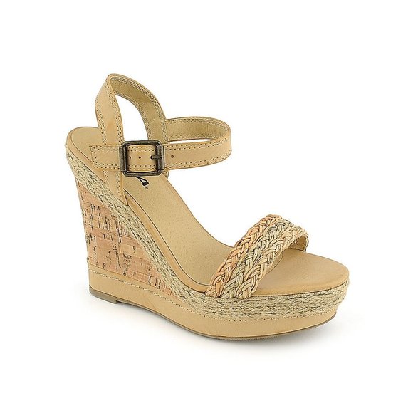 Soda Shoes - SODA WEDGE SANDAL Size 9
